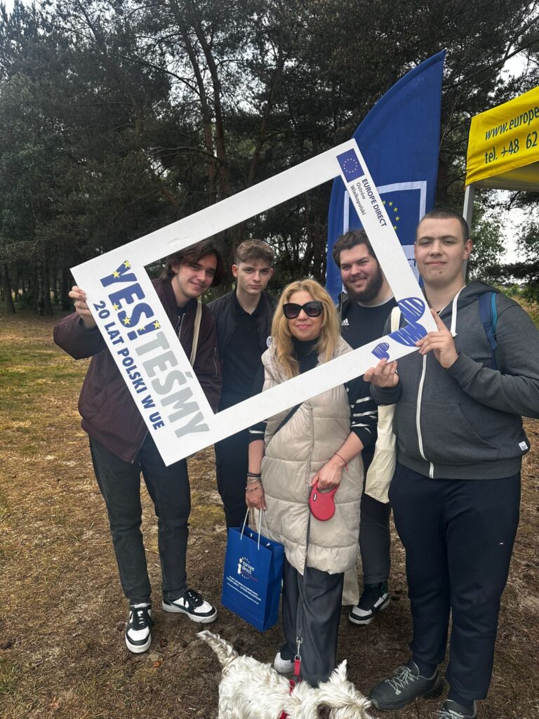 Read more about the article Europejska Gra Miejska 2025 – ZST świętuje i zwycięża!